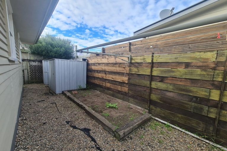 Photo of property in 65a Queen Road, Bellevue, Tauranga, 3110