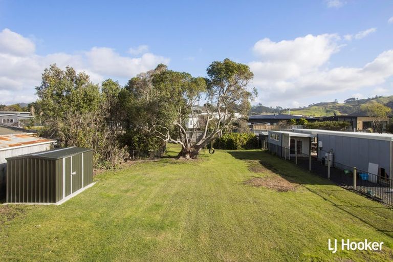 Photo of property in 48 Hillview Road, Waihi Beach, 3611