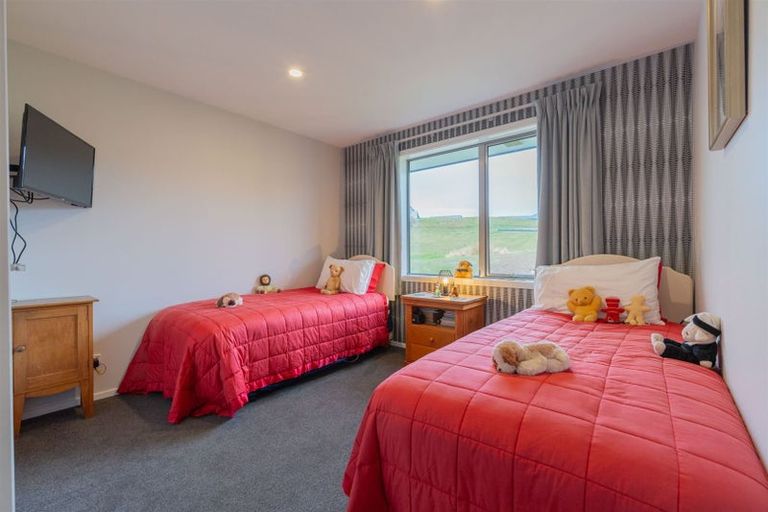 Photo of property in 25 Tawera Place, Te Anau, 9679