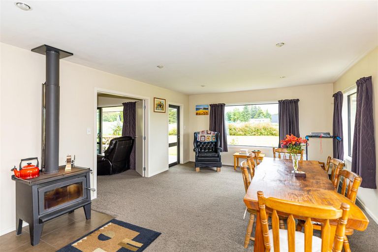 Photo of property in 21 Siegerts Road, Kimbell, Fairlie, 7987