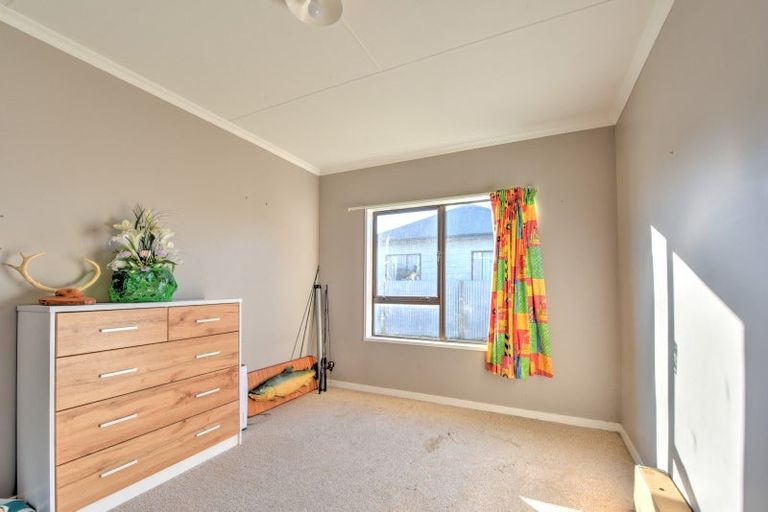 Photo of property in 5 Waverley Street, East Gore, Gore, 9710