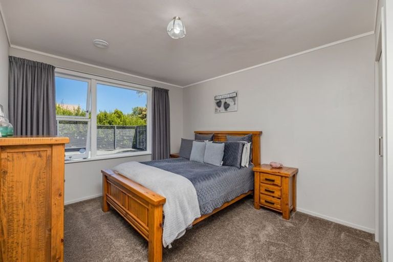 Photo of property in 28 Berghan Road, Coopers Beach, 0420