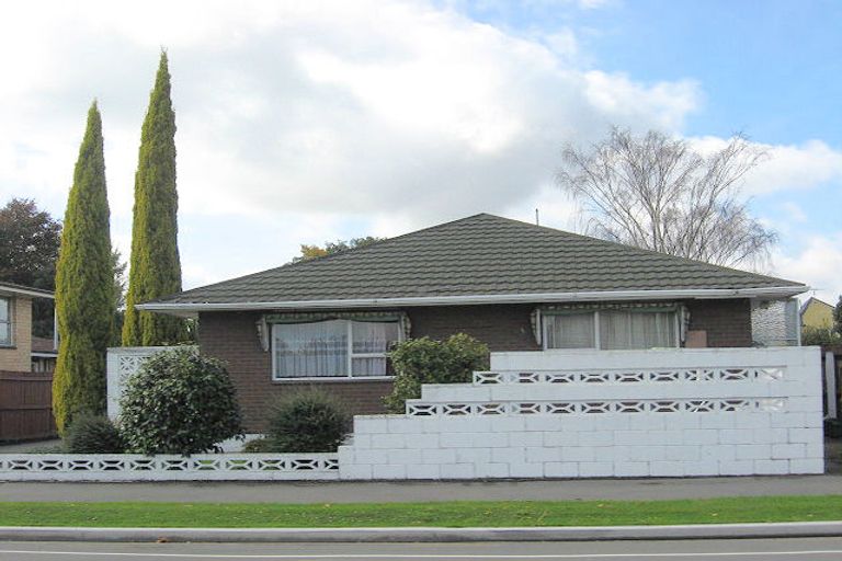 Photo of property in 1/224 Waimairi Road, Ilam, Christchurch, 8041