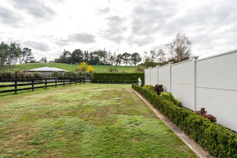 Photo of property in 2121 Kakaramea Road, Ngahinapouri, Hamilton, 3290