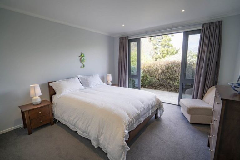 Photo of property in 28 Pisa Moorings Road, Mount Pisa, Cromwell, 9383