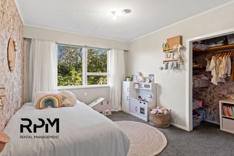 Photo of property in 17a Whakawhiti Street, Marfell, New Plymouth, 4310