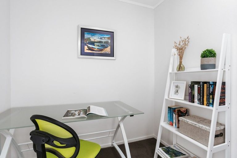 Photo of property in 9 Jefferson Place, Brookfield, Tauranga, 3110