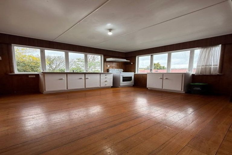 Photo of property in 1-2/144 Kolmar Road, Papatoetoe, Auckland, 2025