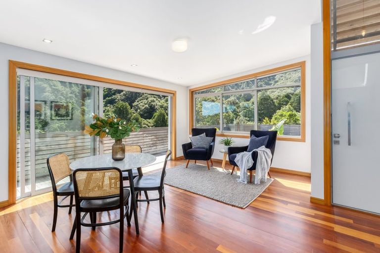 Photo of property in 130a Cheviot Road, Lowry Bay, Lower Hutt, 5013