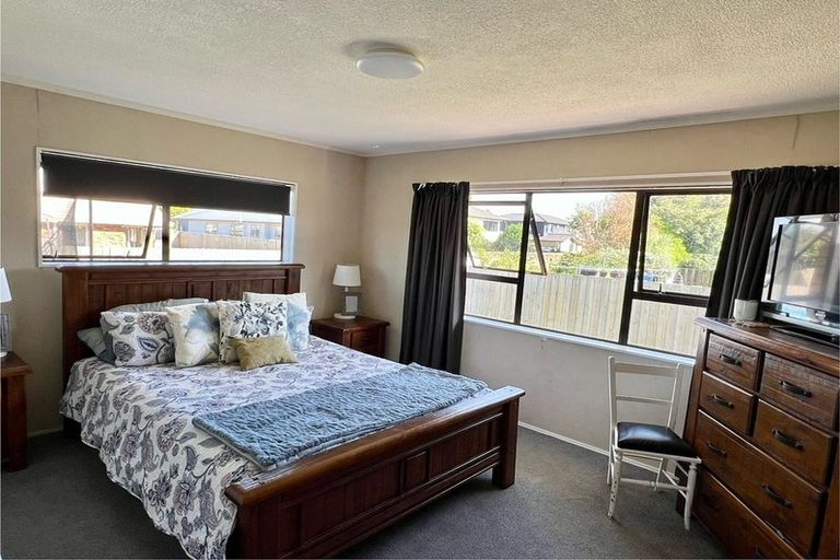 Photo of property in 19 Green Lane, Pukekohe, 2120