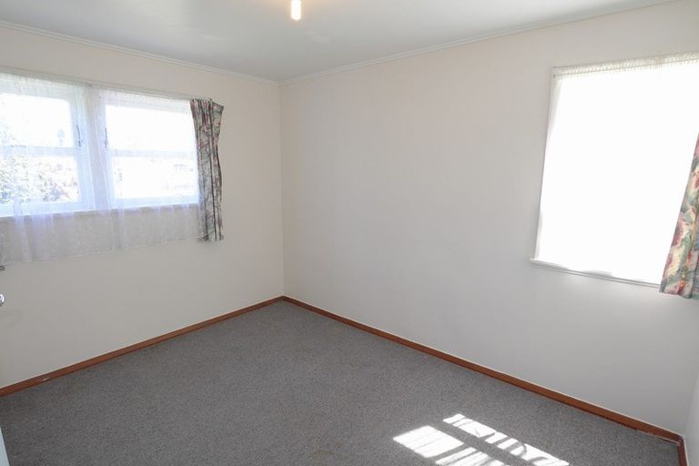 Photo of property in 4 George Street, Eltham, 4322