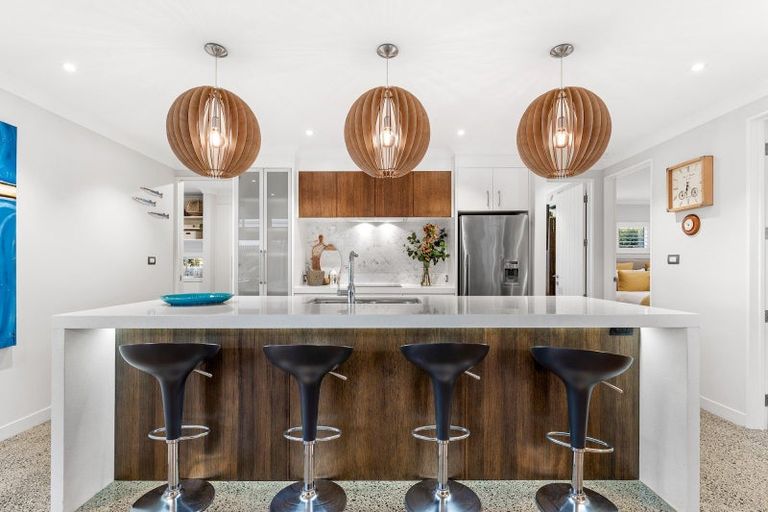 Photo of property in 16 Te Mana Street, Omaha, 0986