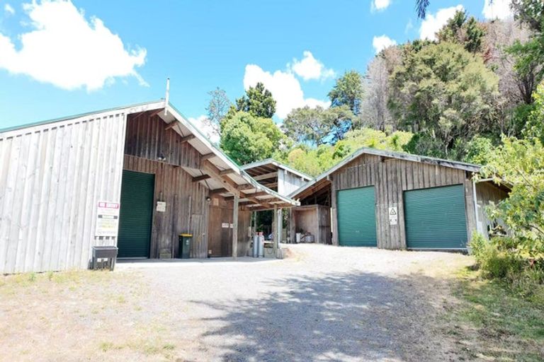 Photo of property in 126 North Road, Clevedon, Papakura, 2582