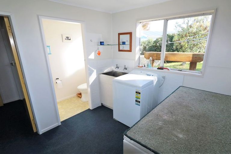 Photo of property in 2 Fairbrother Street, Carterton, 5713