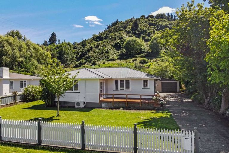 Photo of property in 94 Paterson Street, Aramoho, Whanganui, 4500