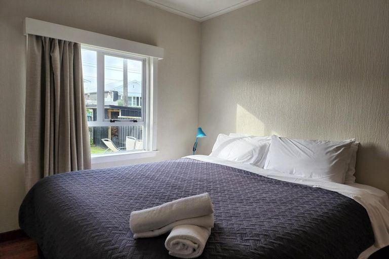 Photo of property in 8 Henui Street, Strandon, New Plymouth, 4312