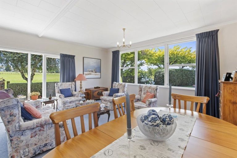 Photo of property in 147 Koputaroa Road, Levin, 5575