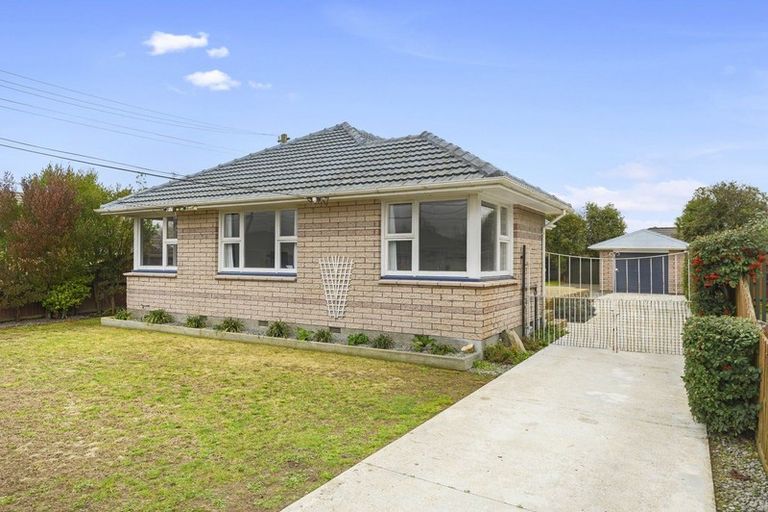 Photo of property in 34 Tomrich Street, Aranui, Christchurch, 8061