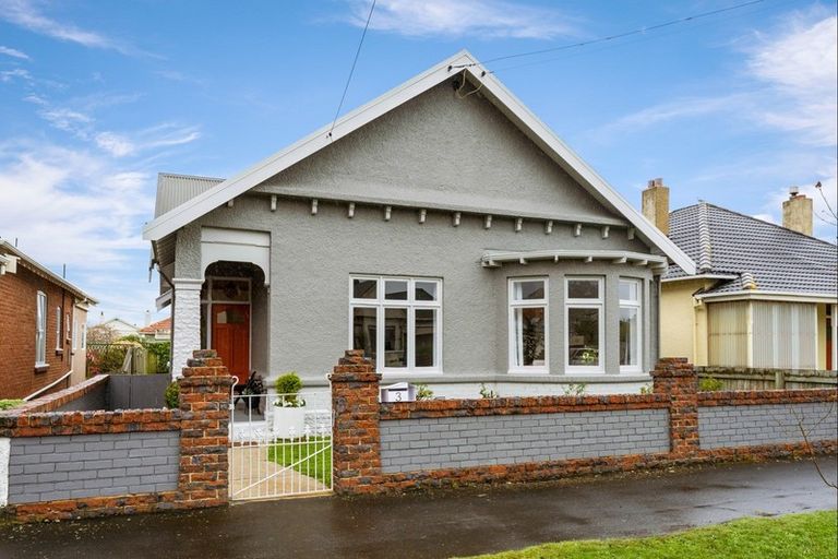 Photo of property in 3 Nile Street, Saint Clair, Dunedin, 9012