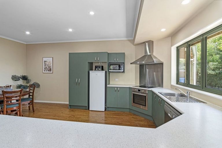 Photo of property in 47 Totara View Road, Wakefield, 7095