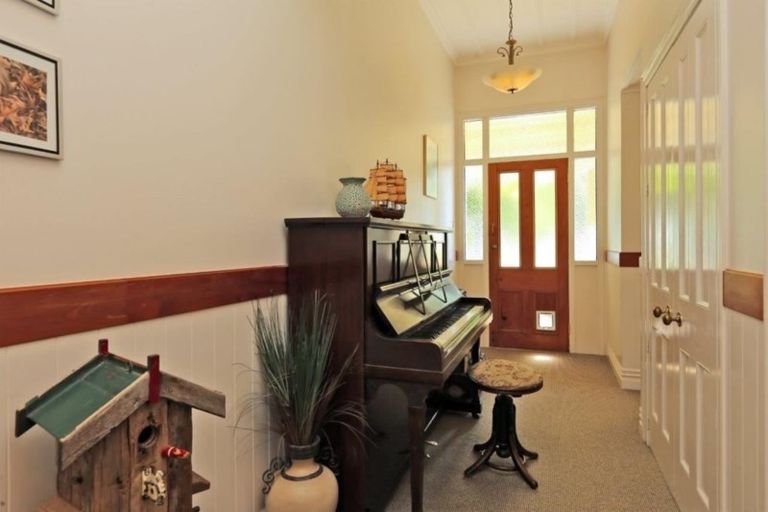 Photo of property in 700 Queen Street East, Parkvale, Hastings, 4122