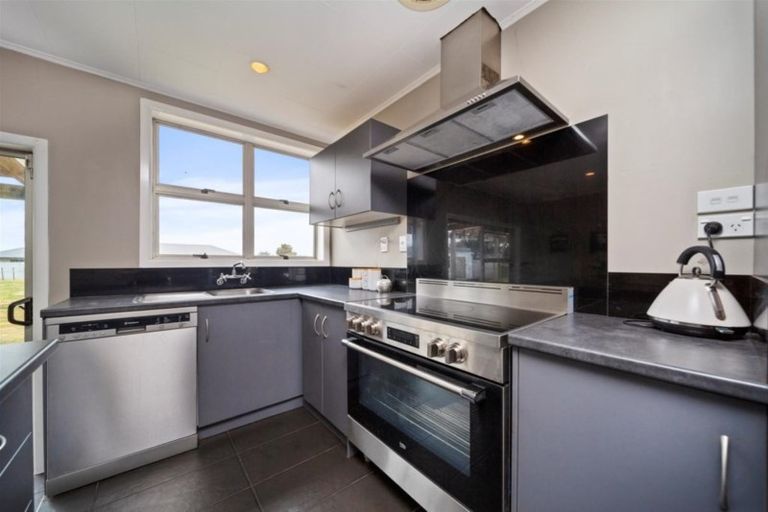 Photo of property in 135 Turuturu Road, Hawera, 4674