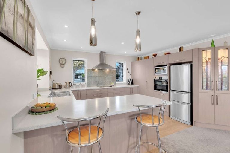 Photo of property in 15 Sutherland Drive, Kaiapoi, 7630