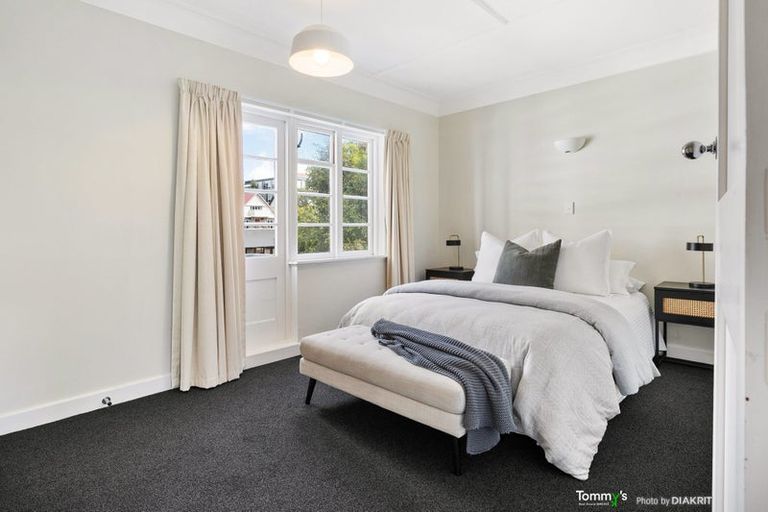 Photo of property in 20c Portland Crescent, Thorndon, Wellington, 6011