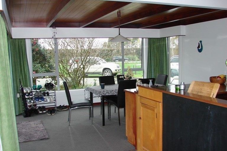 Photo of property in 318 Winton Lorneville Highway, Thomsons Crossing, Winton, 9781