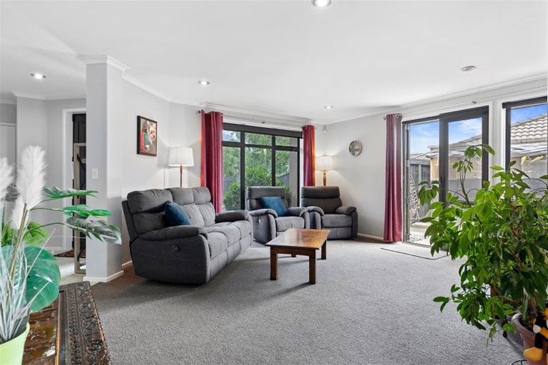 Photo of property in 6 Carrington Drive, Papamoa Beach, Papamoa, 3118