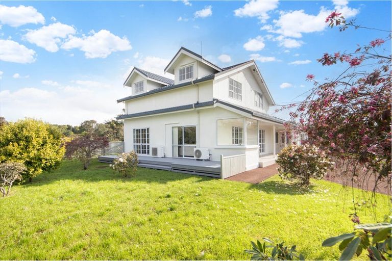 Photo of property in 5 Pohutukawa Road, Whenuapai, Auckland, 0618