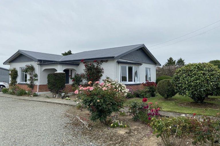 Photo of property in 92 Lady Barkly Road, Winton, 9782