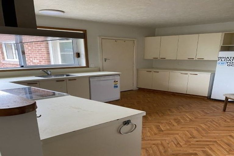 Photo of property in 150 Ilam Road, Ilam, Christchurch, 8041