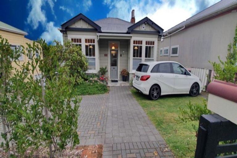 Photo of property in 116 Owen Street, Newtown, Wellington, 6021