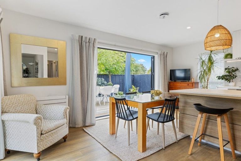 Photo of property in 69 Regency Crescent, Redwood, Christchurch, 8051