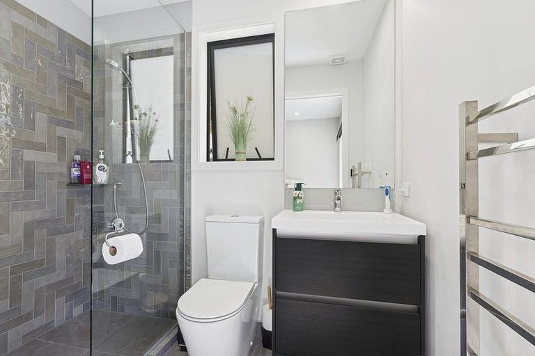 Photo of property in 3 Skysail Lane, Whitby, Porirua, 5024