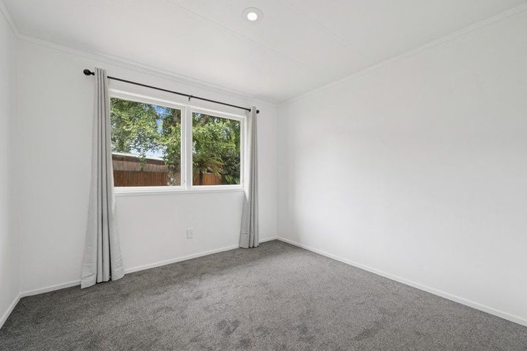 Photo of property in 44 Joanne Crescent, Pukehangi, Rotorua, 3015