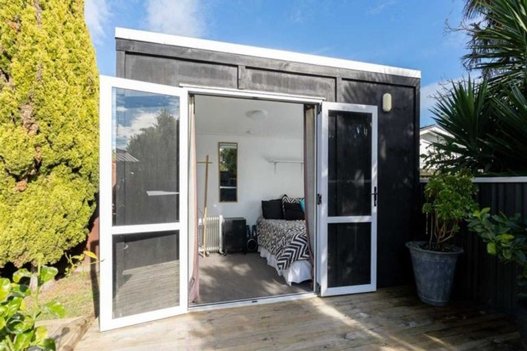 Photo of property in 14 Bolmuir Road, Forest Lake, Hamilton, 3200