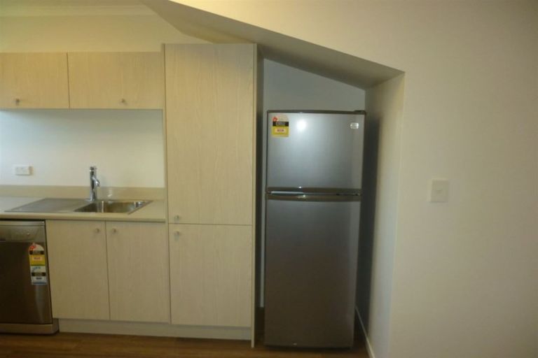 Photo of property in 11 Chiefs Court, Hamilton East, Hamilton, 3216