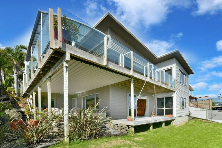 Photo of property in 24 Hawaiian Parade, Arkles Bay, Whangaparaoa, 0932
