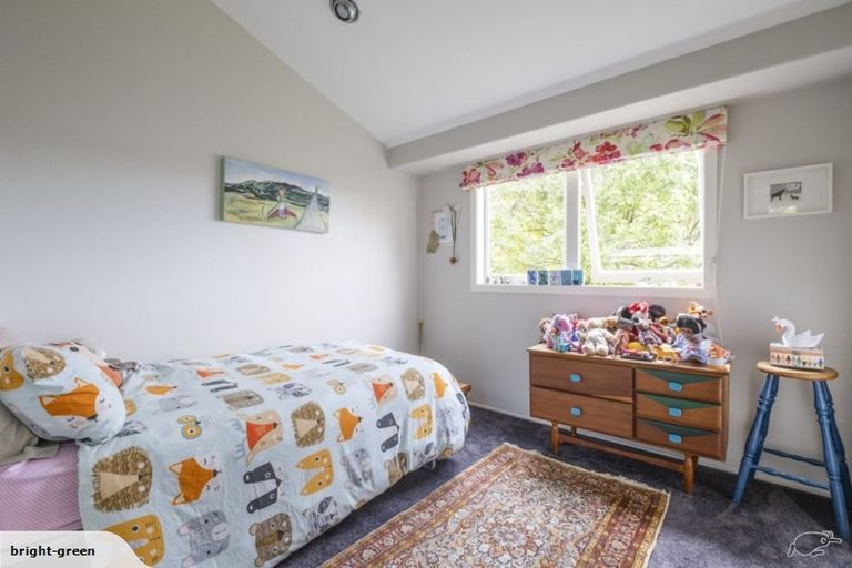 Photo of property in 137 Matipo Road, Te Atatu Peninsula, Auckland, 0610