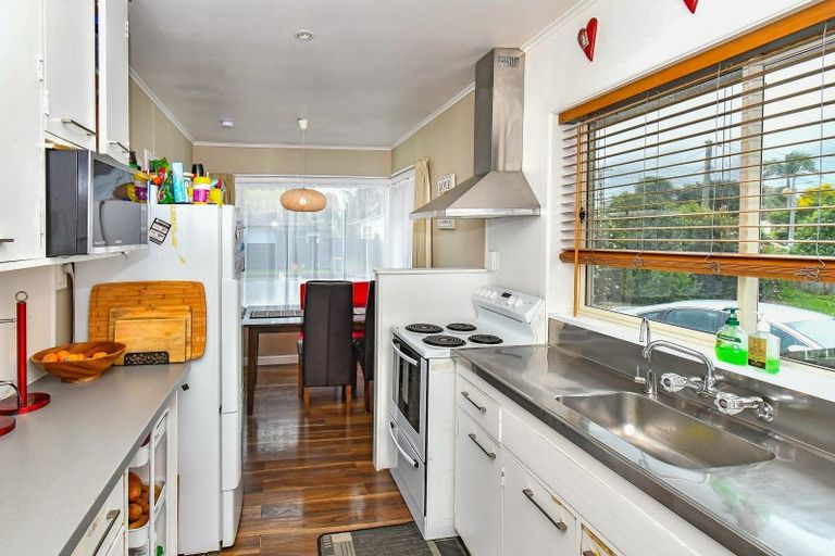 Photo of property in 8 Oregon Place, Papakura, 2110