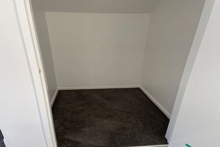 Photo of property in 33c Hillcrest Road, Papatoetoe, Auckland, 2025