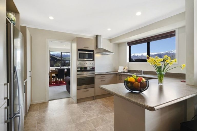 Photo of property in 74 Howards Drive, Lake Hayes, Queenstown, 9304