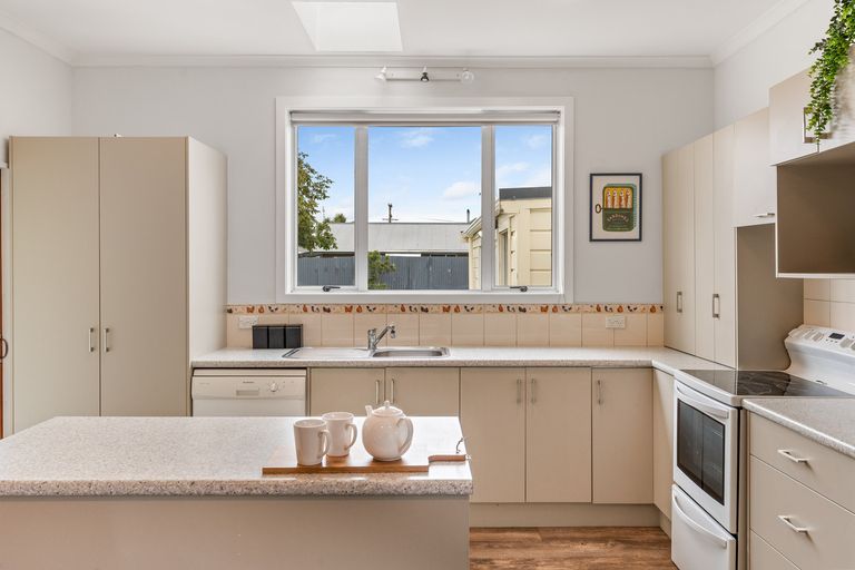 Photo of property in 5 Freyberg Street, Saint Kilda, Dunedin, 9012