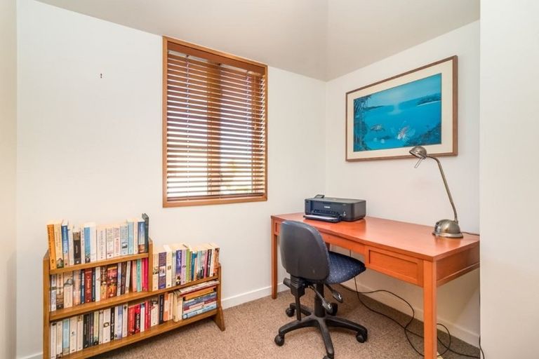 Photo of property in 49 Weka Street, Fendalton, Christchurch, 8041