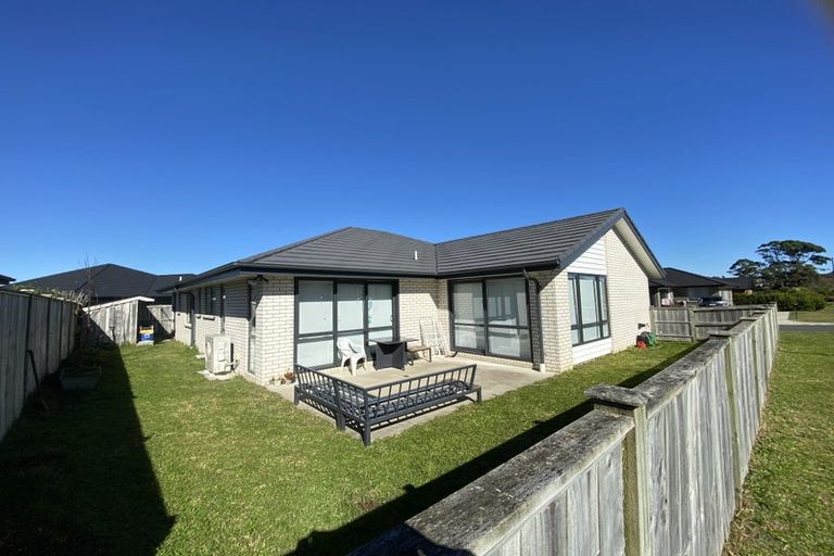 Photo of property in 8 Edward Pope Lane, Pokeno, 2402