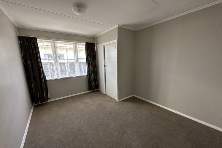Photo of property in 18 Maclean Street, Wallaceville, Upper Hutt, 5018