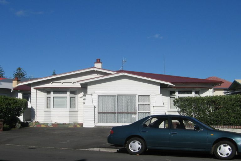 Photo of property in 12 Edwardes Street, Napier South, Napier, 4110