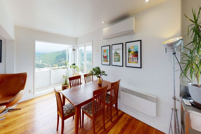 Photo of property in 1 Bedford Street, Northland, Wellington, 6012